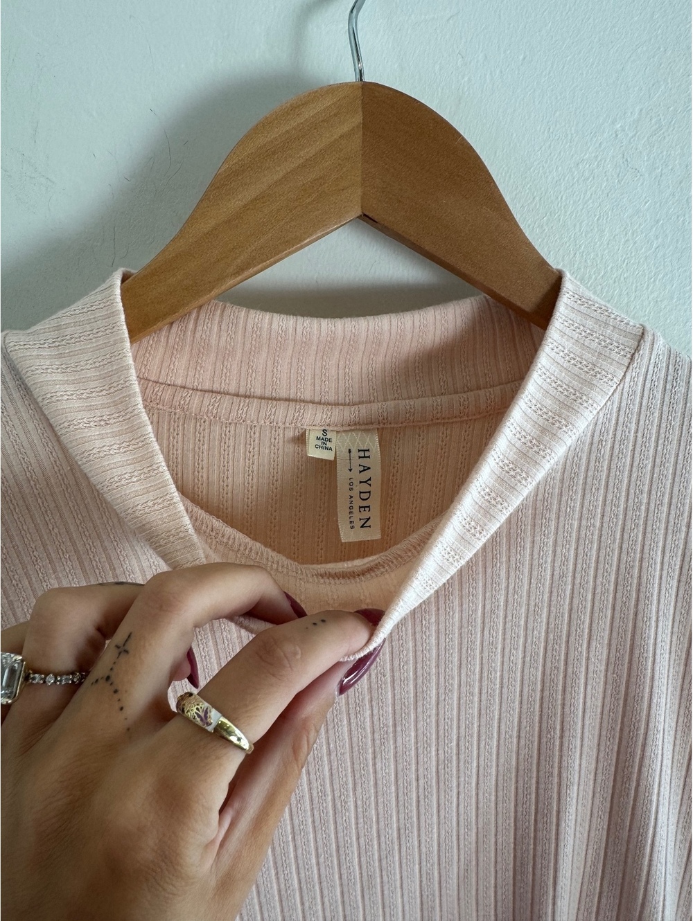 Hayden Los Angeles Blush Pink Ribbed Puff Sleeve Top – Size Small - Picture 3 of 3